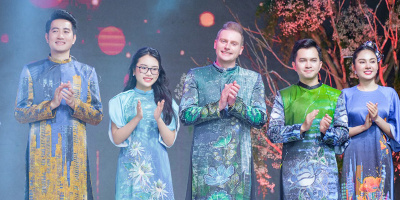 Hàng trăm nghệ sĩ Việt hội ngộ tại buổi khai mạc Lễ hội Áo dài TPHCM