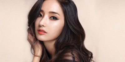 Han Chae Young: Mỹ nhân Vườn Sao Băng sướng từ phim ra ngoài đời thực