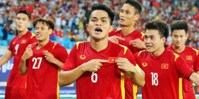 Hai cầu thủ U23 VN được CLB thưởng lớn sau SEA Games 31