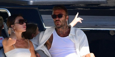 Gia đình David Beckham vướng lao lý, 2 vợ chồng gặp hạn cuối năm