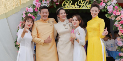 Hoa hậu Khánh Vân luôn đạt điểm 10 tinh tế khi dự đám cưới
