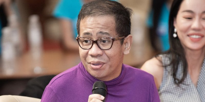 Dàn hậu chia buồn khi chuyên gia catwalk người Philippines qua đời