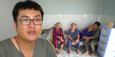 Chàng trai dành cả thanh xuân chăm sóc cụ già neo đơn