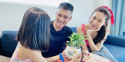 Con gái được giấu kín mặt của Thủy Tiên: Sống mũi cao giống hệt mẹ