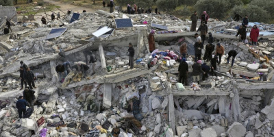 Chỉ 1 tháng, Thổ Nhĩ Kỳ đã hứng 2 trận động đất lớn, hàng trăm dư chấn