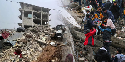 Tình mẫu tử trong thảm họa động đất ở Syria: Sự sống vẫn nảy mầm