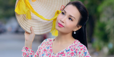 Cẩm Ly làm vườn ở biệt thự xa hoa sau bạo bệnh, thanh quản khó như xưa