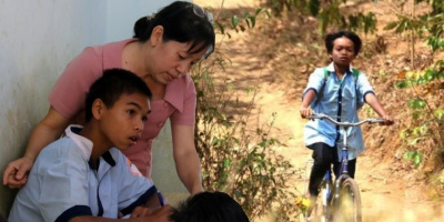 Hai cậu bé mồ côi ở Đắk Nông được mạnh thường quân chung tay giúp đỡ