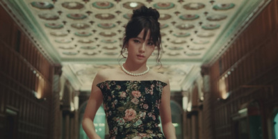 Ra mắt solo lập loạt thành tích, Jisoo lại bị soi không biết sáng tác