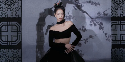 Jisoo (BLACKPINK) ra mắt solo liền mặc hở khoe vòng eo số 11