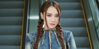 Những lần đụng độ váy áo "chan chát" giữa Nhã Phương và dàn hậu Việt