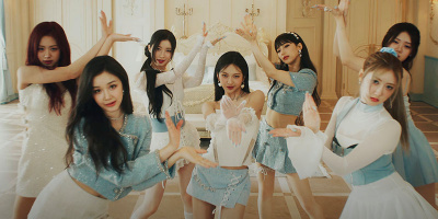 BABYMONSTER mặc trang phục của thương hiệu Việt Nam trong MV "Forever"