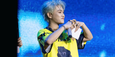 CAPTAIN BOY xúc động với tình cảm của người hâm mộ tại fan meeting
