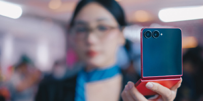 Galaxy Z Flip7: Biểu tượng thời trang nay gói trọn cả sức mạnh AI trong lòng bàn tay