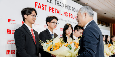 12 học sinh Việt xuất sắc nhận học bổng du học Nhật Bản từ Quỹ Fast Retailing