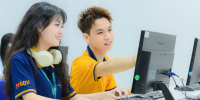 Top 10 ngành học “nóng bỏng tay”: Ra trường không lo thất nghiệp!
