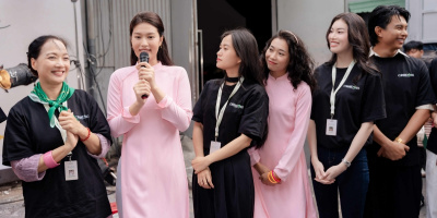 Lê Thiện Viễn và dàn diễn viên khai máy với "Thơ tình gửi ma-sơ"