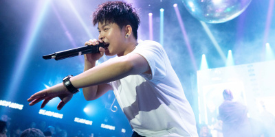 Quán quân Rap Việt - Seachains tái xuất âm nhạc sau 3 năm lấy vợ sinh con Quán quân Rap Việt - Seachains tái xuất âm nhạc sau 3 năm lấy vợ sinh con