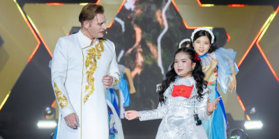 Kyo York làm mới ca khúc Hello Vietnam cùng giọng ca nhí Gabi Bảo Uyên