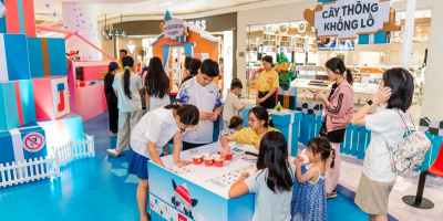 Lego tạo không gian kết nối với sự kiện Giáng sinh