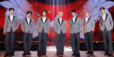 Nhóm nhạc “Tân binh toàn năng” chính thức lộ diện