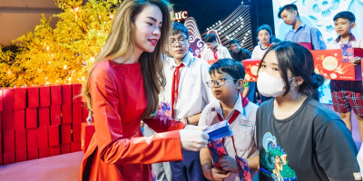Cẩm Ly, Hồ Ngọc Hà mang Tết sớm đến 500 trẻ em khó khăn