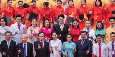 Vũ Mạnh Cường dẫn dắt chương trình kỷ niệm 50 thành phố mang tên Bác