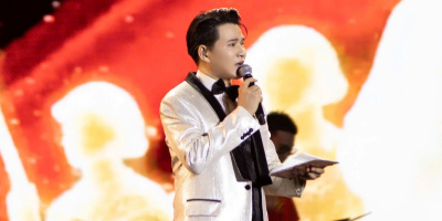 Khoảnh khắc đẹp của Vũ Mạnh Cường khi dẫn dắt concert "Tổ quốc trong tim"