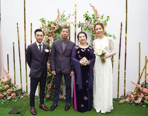 Cận cảnh nhẫn cưới của Cường Đôla và Đàm Thu Trang trước ngày tổ chức hôn lễ - Tin sao Viet - Tin tuc sao Viet - Scandal sao Viet - Tin tuc cua Sao - Tin cua Sao