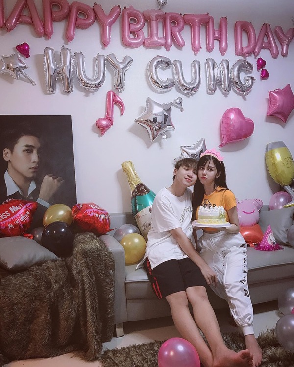 Vợ hot girl dành lời ngôn tình mừng sinh nhật ca sĩ Huy Cung - Tin sao Viet - Tin tuc sao Viet - Scandal sao Viet - Tin tuc cua Sao - Tin cua Sao