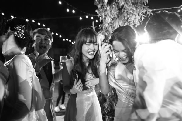 Loạt khoảnh khắc đẹp, đầy xúc động giờ mới lộ ở đám cưới Đông Nhi - Tin sao Viet - Tin tuc sao Viet - Scandal sao Viet - Tin tuc cua Sao - Tin cua Sao