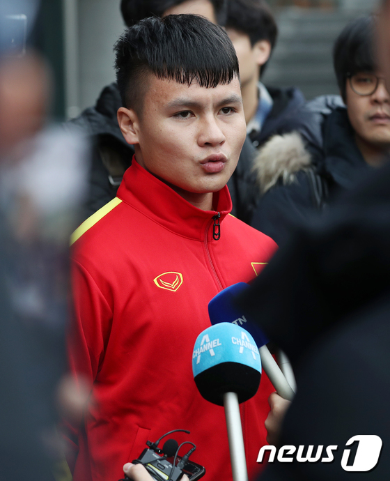  
Quang Hải nhận xét HLV Park đã tạo nên một tập thể đội tuyển bóng đá đoàn kết. (Ảnh: News1)