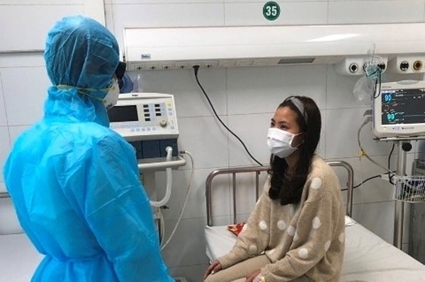 
Bệnh nhân nữ ở Thanh Hóa được cách ly tại bệnh viện (Ảnh: VNExpress)