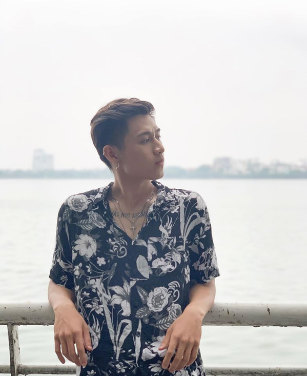 Trung Kê: Chàng trai soái ca cool ngầu trong 