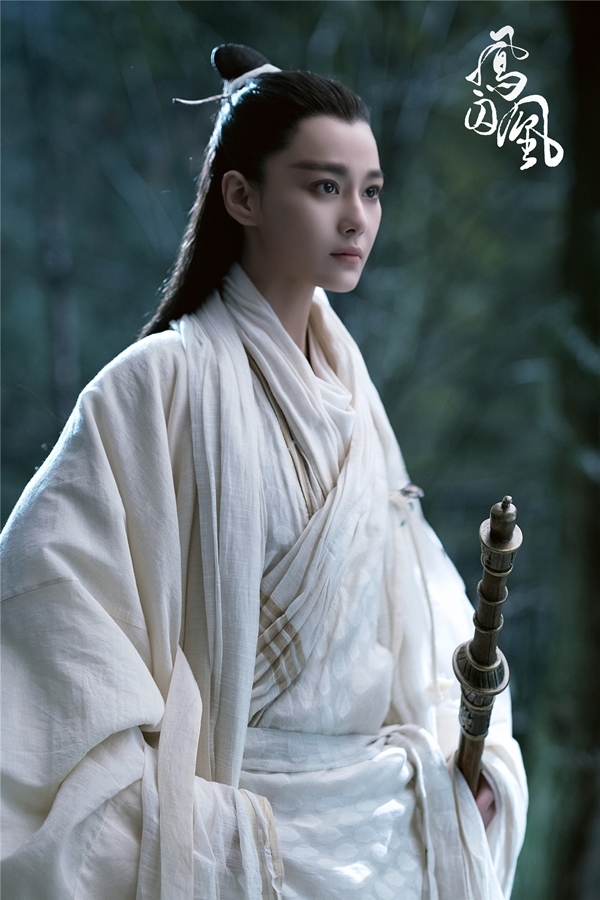  
Vẻ đẹp bất ngờ này của nữ diễn viên họ Trương đã khiến khán giả nhớ mãi không thôi. (Ảnh: Sina)