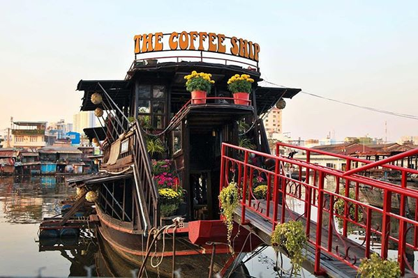  
Quán cà phê trên ghe - The Coffee Ship trải nghiệm ngao du sông nước - Ảnh instagram