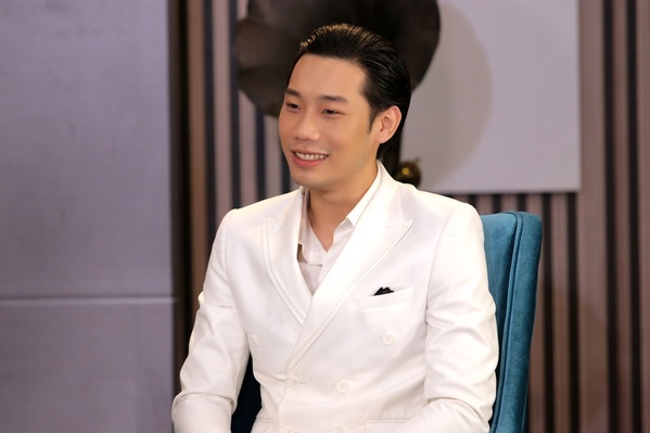 
Nam người mẫu - diễn viên Đăng Khánh chia sẻ về việc bị đại gia "gạ gẫm"