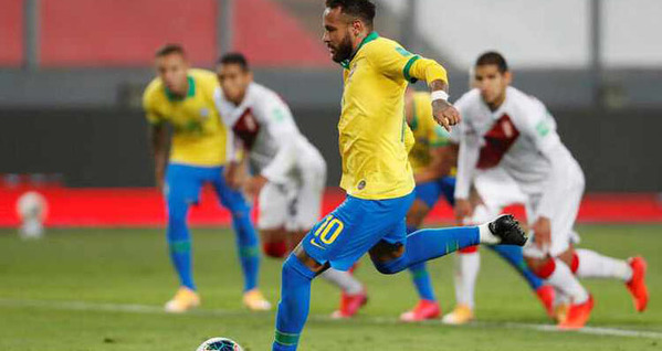 Neymar ăn vạ, Neymar kiếm phạt đền, Brazil vs Peru, World Cup 2022, Neymar, Brazil, vòng loại World Cup 2022, Neymar lập hat-trick, Neymar đóng kịch, gã hề, kịch sĩ