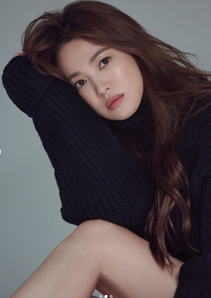  
Cận cảnh gương mặt của Song Hye Kyo khiến nhiều người trầm trồ (Ảnh: Instagram nhân vật)
