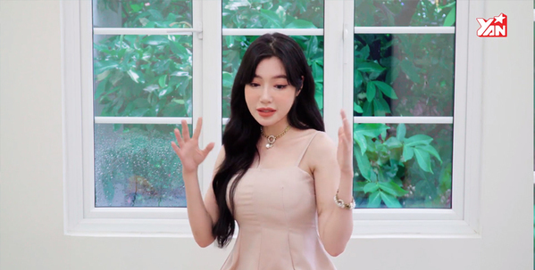  
Elly Trần hát bolero cực ngọt