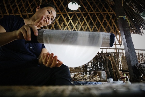 Làm giàu từ nghề bánh tráng truyền thống ở Sài Gòn - 7