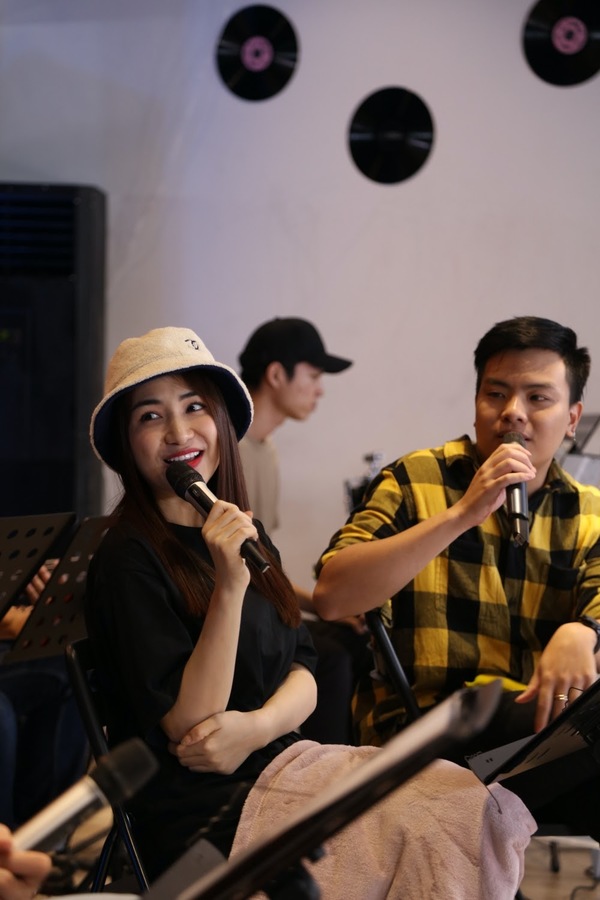 Hoa Minzy Anh Tu Há»©a Kim Tuyá»n Rá»§ Dan Sao V Pop Start Up Hat Rong