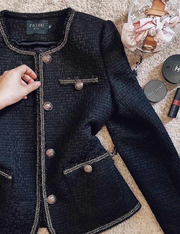 Thời trang H'Allure gợi ý cách phối đồ dạ tweed dẫn đầu xu hướng