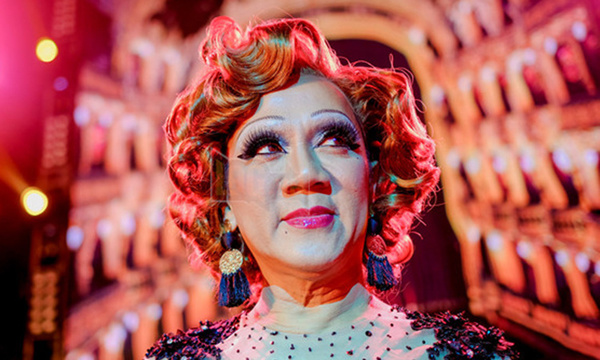 Thành Lộc tỏa sáng trong phim. (Ảnh: Thời mới)