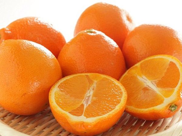 Mỗi ngày ăn một trái cam giúp ngăn mù lòa | Sức khỏe | Thanh Niên