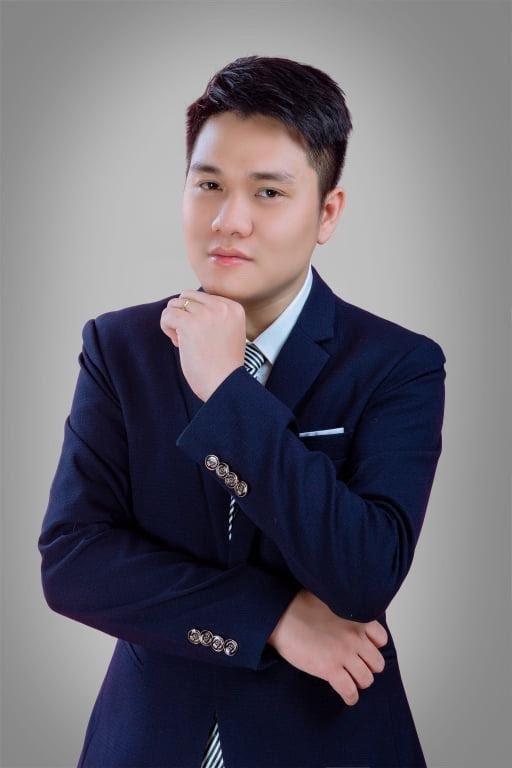  Nguyễn Mạnh Toàn được mệnh danh là chuyên gia chạy quảng cáo, đào tạo marketing online hàng đầu Việt Nam.