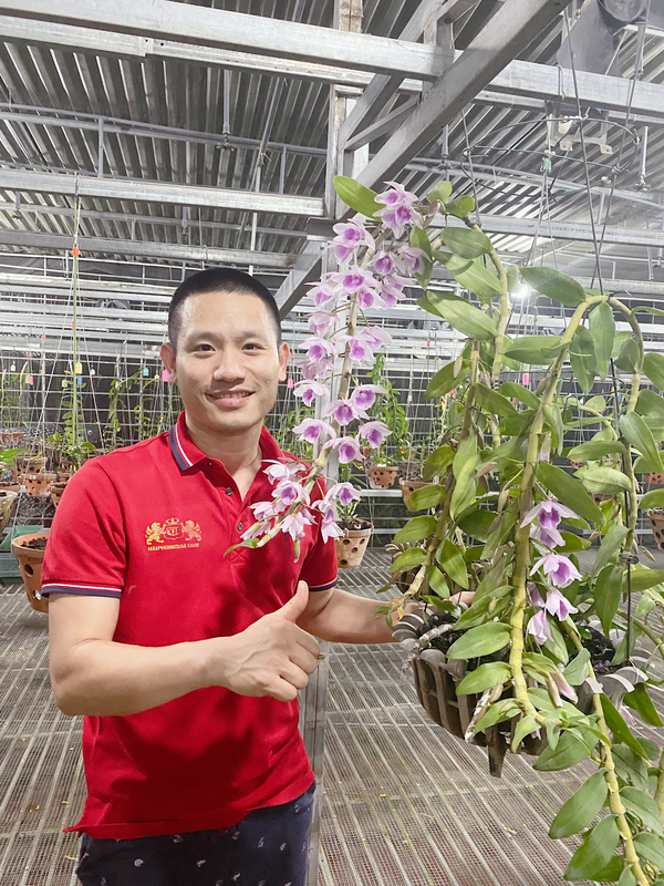 Nghệ nhân Phan Tiến: Người thành công với quyết tâm đam mê trồng loài hoa lan rừng đột biến