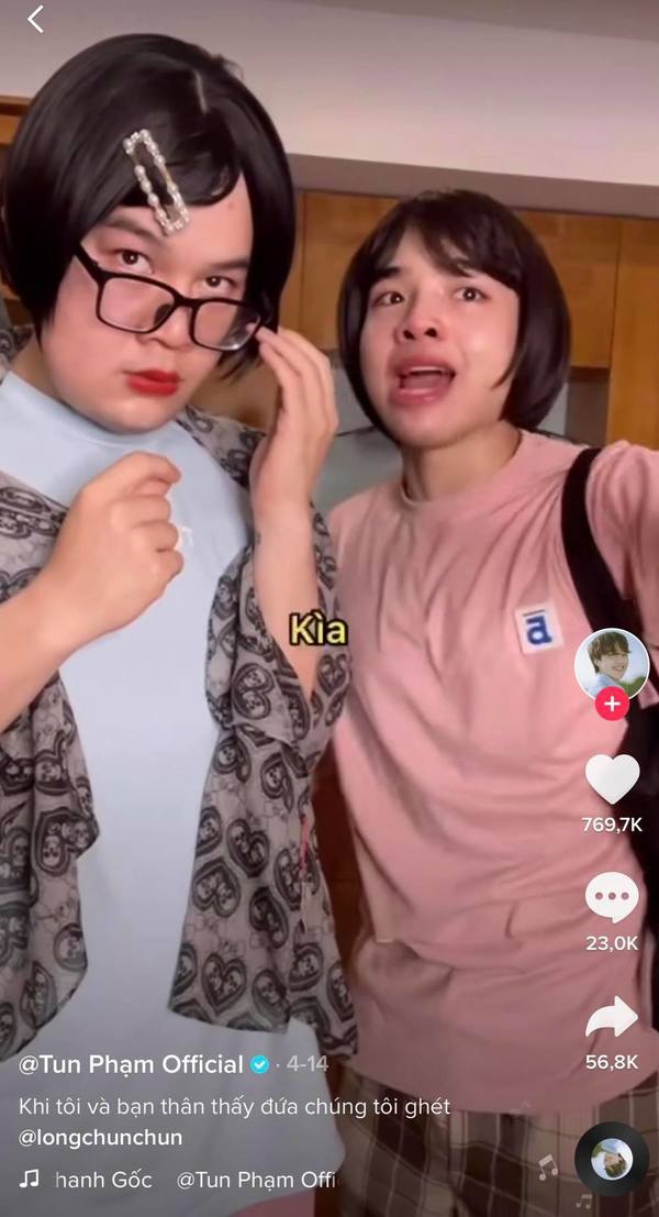  
Tun Phạm và Long Chun nhận được sự quan tâm khi cover lại những clip viral trên MXH. (Ảnh: Tiktok)
