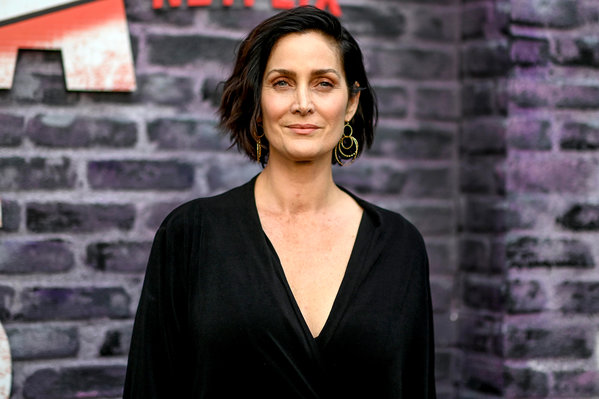 Carrie-Anne Moss Was Offered &#39;Grandmother&#39; Role After 40th Birthday |  PEOPLE.com