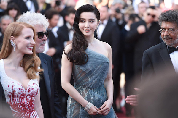  
Phạm Băng Băng tại Liên hoan phim Cannes 2017. (Ảnh: Instagram Phạm Băng Băng)
